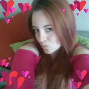 Meet your Posher, Brittni